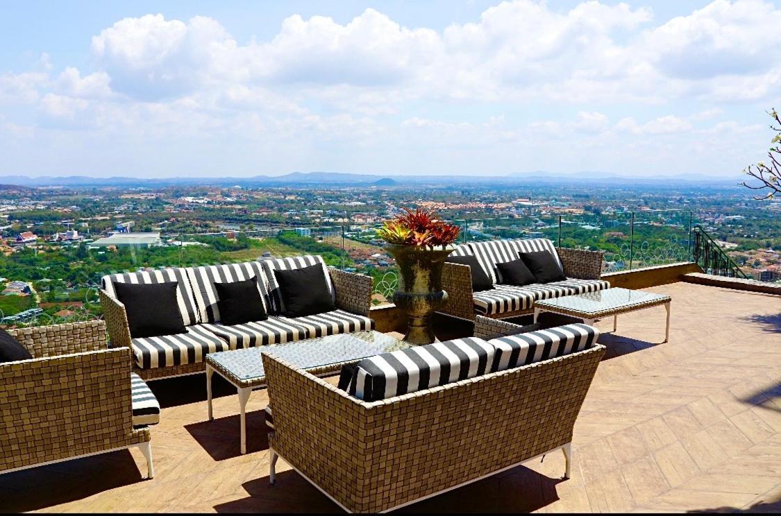 Luxsl Luxury Style Of Life 6 Apartamento Praia de Jomtien Exterior foto