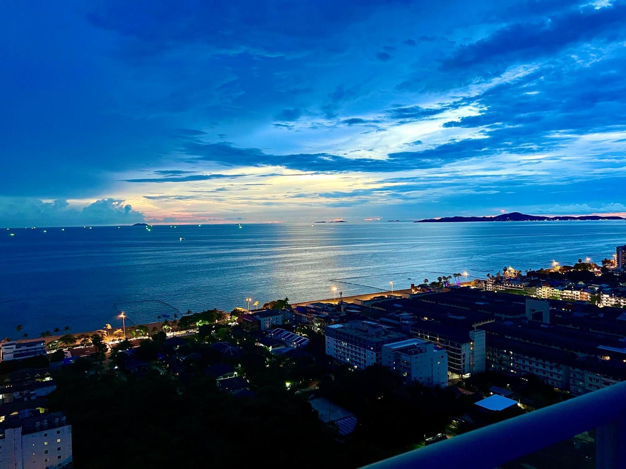 Luxsl Luxury Style Of Life 6 Apartamento Praia de Jomtien Exterior foto